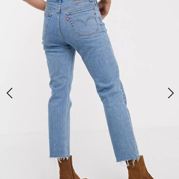 Levi's 501 Med Wash Straight Leg Frayed Hem Cropped Jeans size 28x26 - Picture 6 of 7